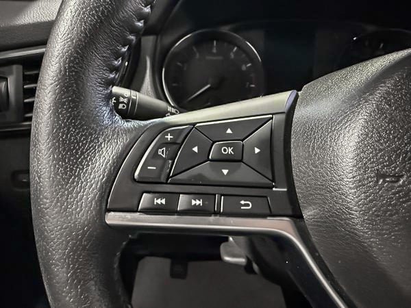 2019 Nissan Rogue S-15