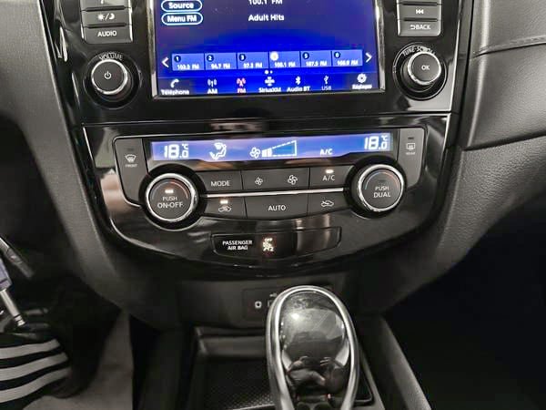 2019 Nissan Rogue S-22