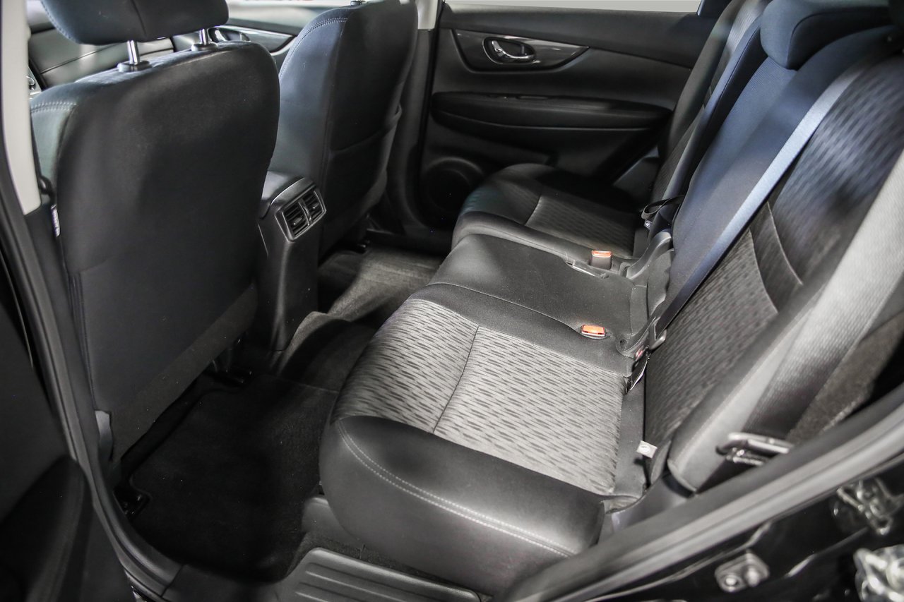 Nissan Rogue s 2020-23