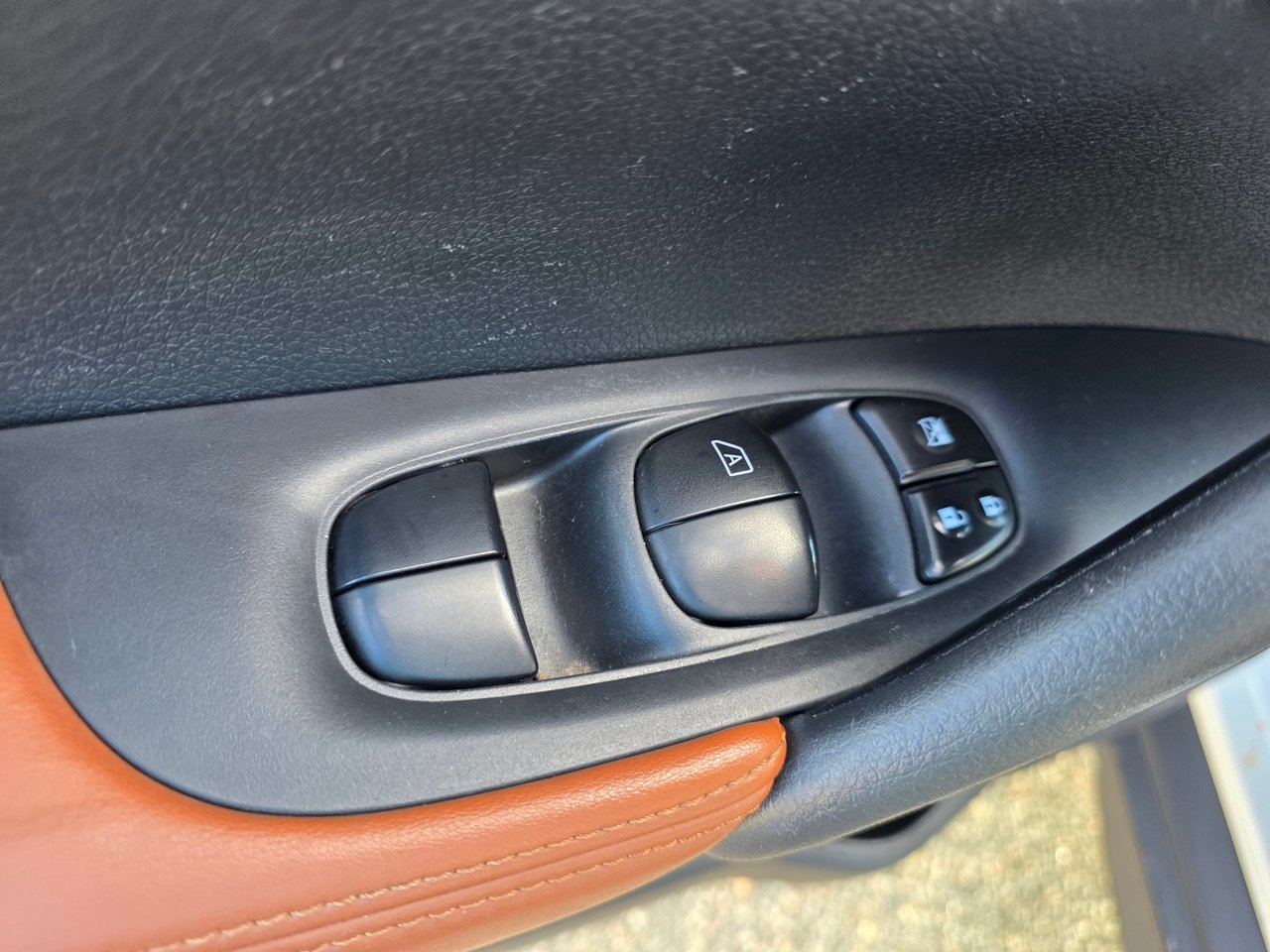 2020 Nissan Rogue SL-12