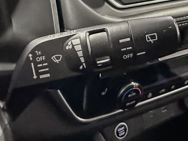 2021 Nissan Rogue SV-17