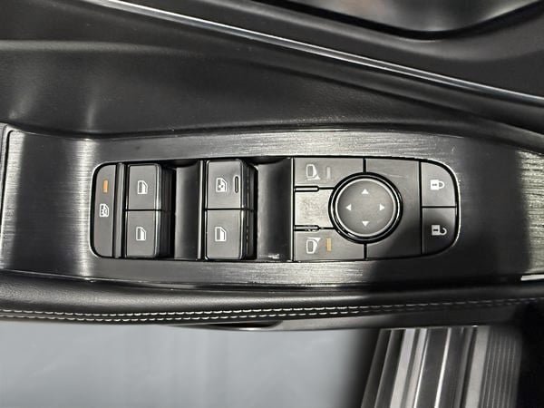 2021 Nissan Rogue SV-12