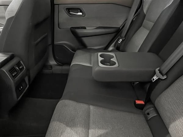 Nissan Rogue SV 2021-23