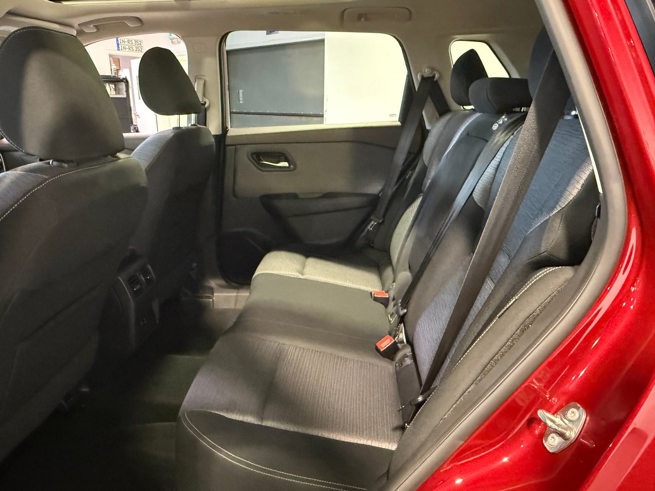 2021 Nissan Rogue SV-25