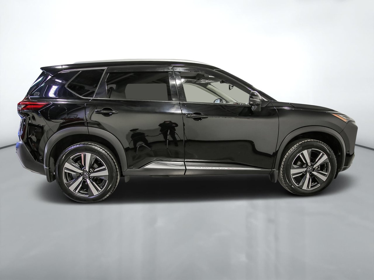 2022 Nissan Rogue platinum-1