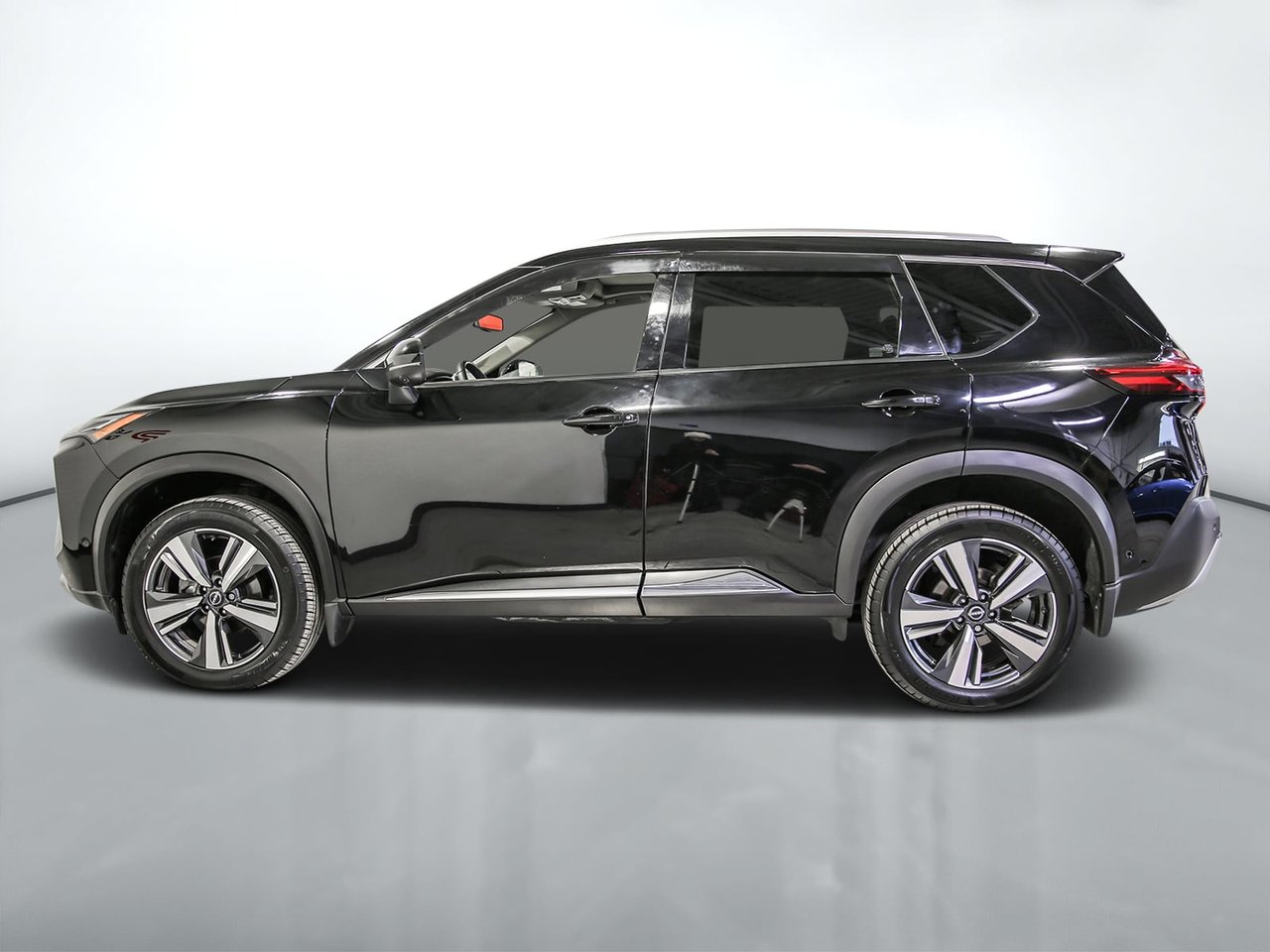 2022 Nissan Rogue platinum-6