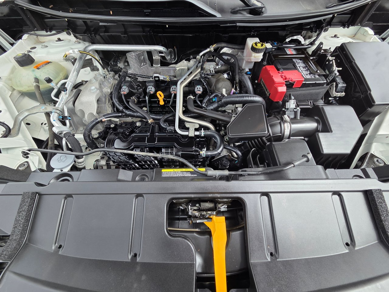 2022 Nissan Rogue S-8