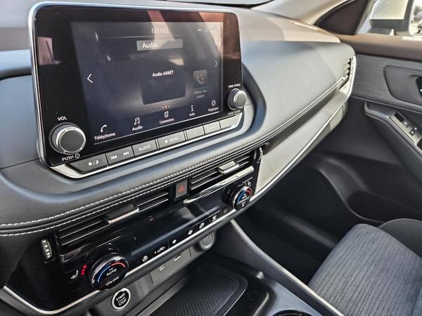 2022 Nissan Rogue SV-15