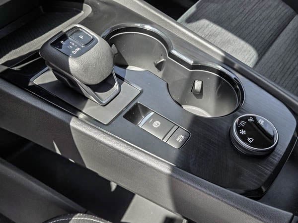 Nissan Rogue SV 2022-15