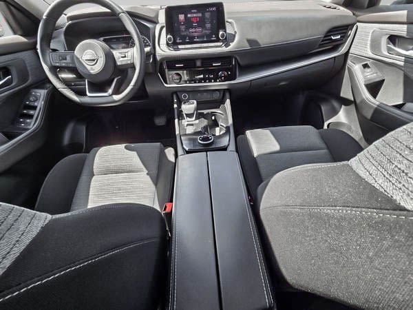 Nissan Rogue SV 2022-12