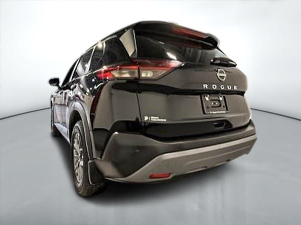 2022 Nissan Rogue S-4