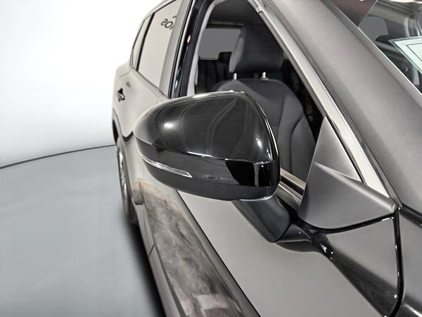 Nissan Rogue S 2023-8