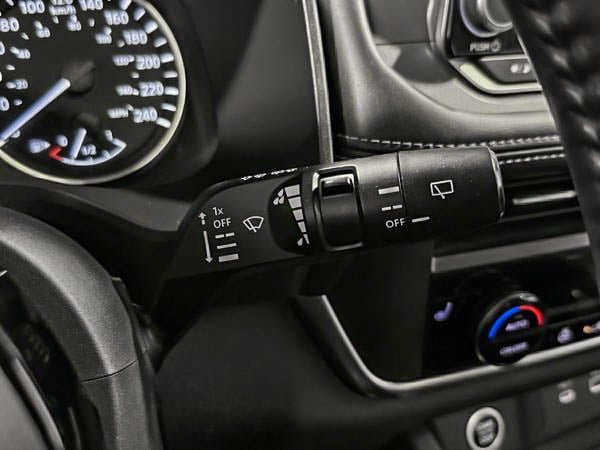 2023 Nissan Rogue SV-19