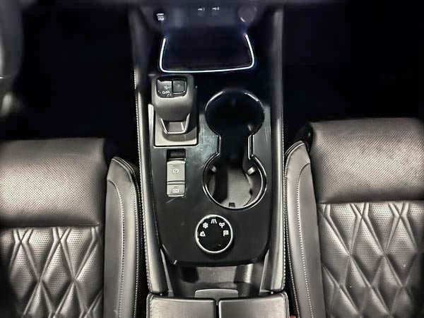 2024 Nissan Rogue Platinum-24