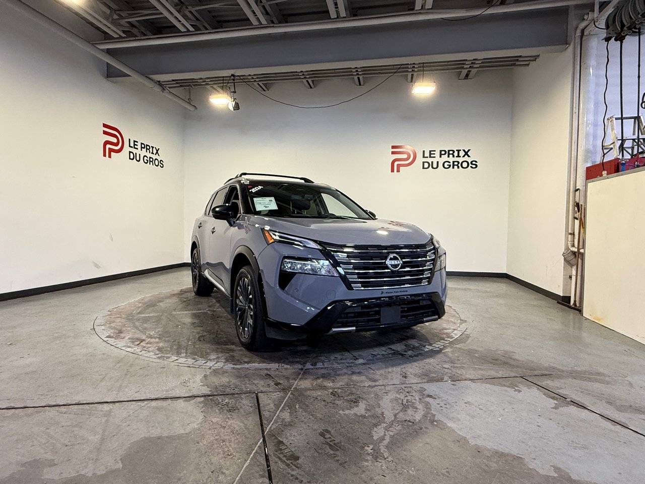 Nissan Rogue Platinum 2024-0
