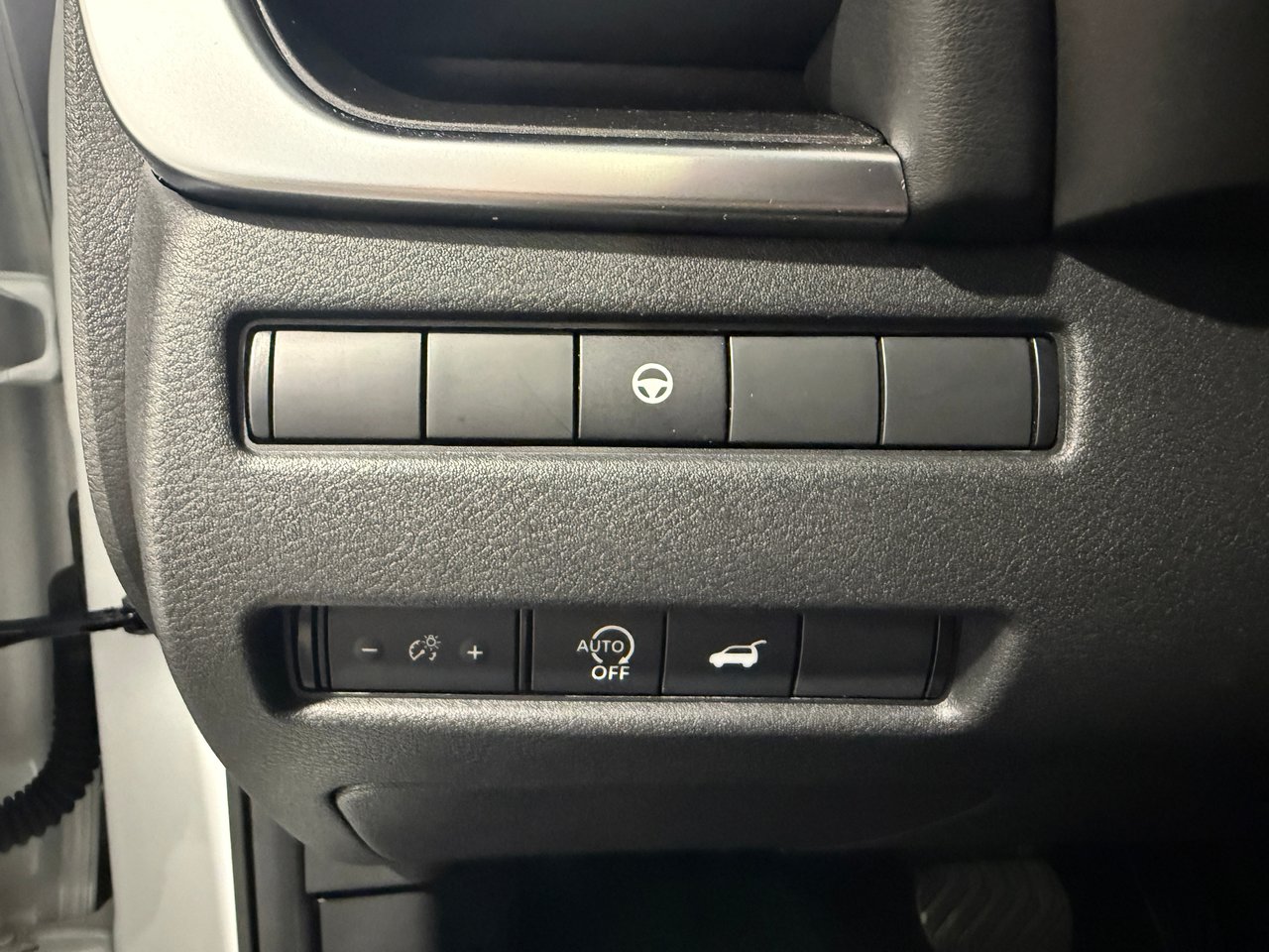 Nissan Rogue SV 2024-13