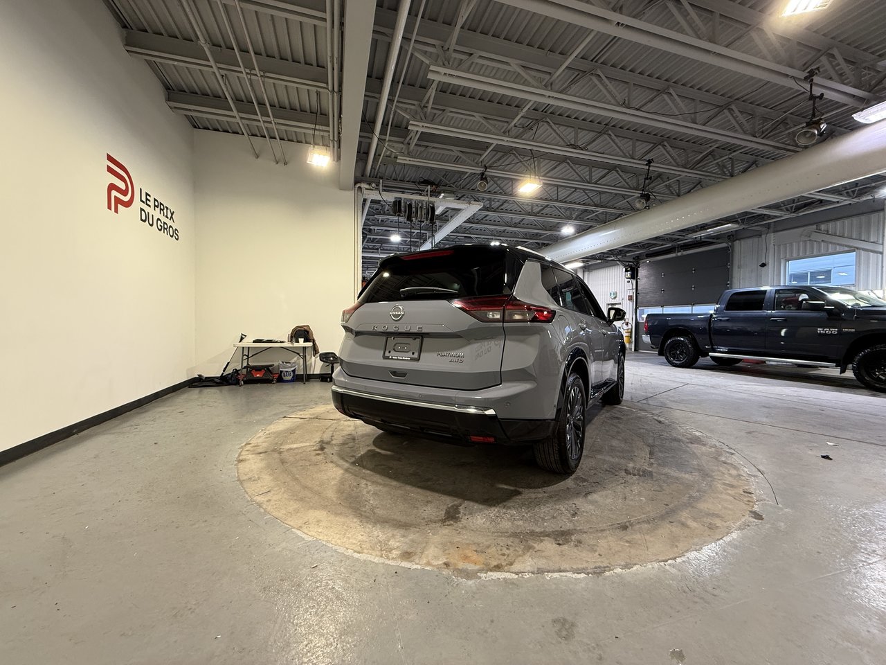 Nissan Rogue PLATINUM AWD 2024-2