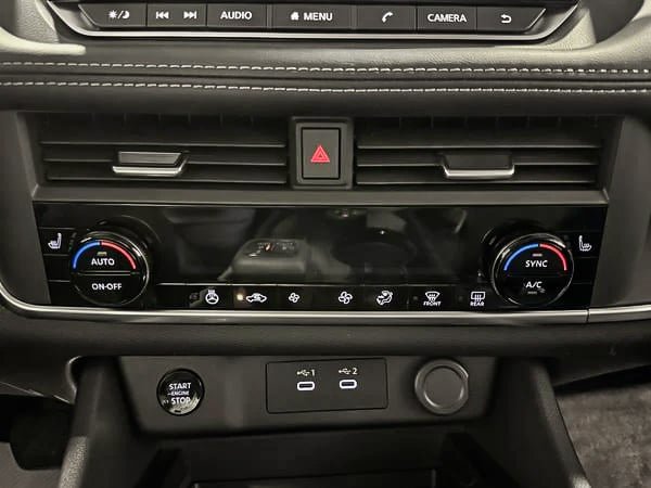 Nissan Rogue S 2025-21