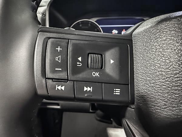 Nissan Rogue S 2025-14