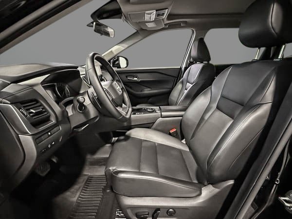 Nissan Rogue SV Premium 2025-14