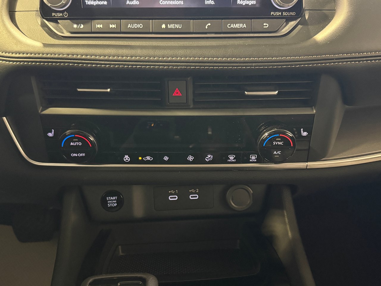 Nissan Rogue SV Premium 2025-23