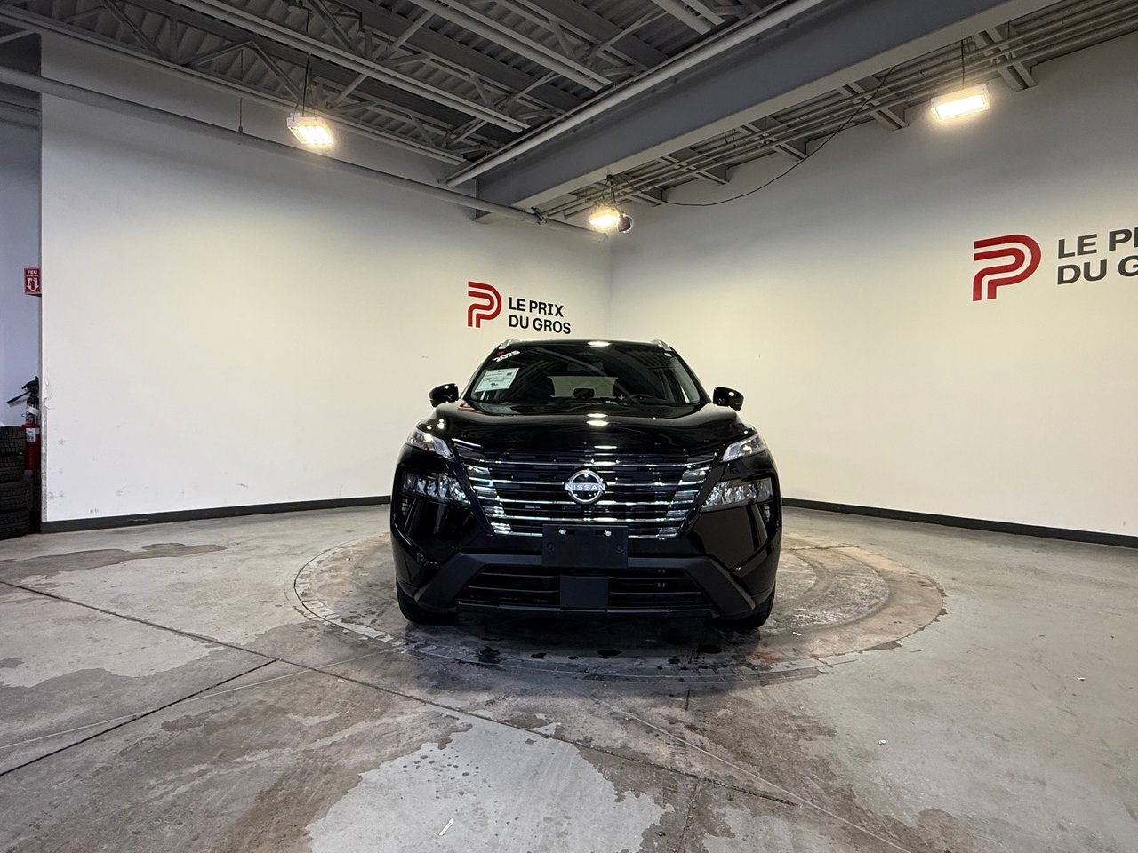 Nissan Rogue SV Premium 2025-7