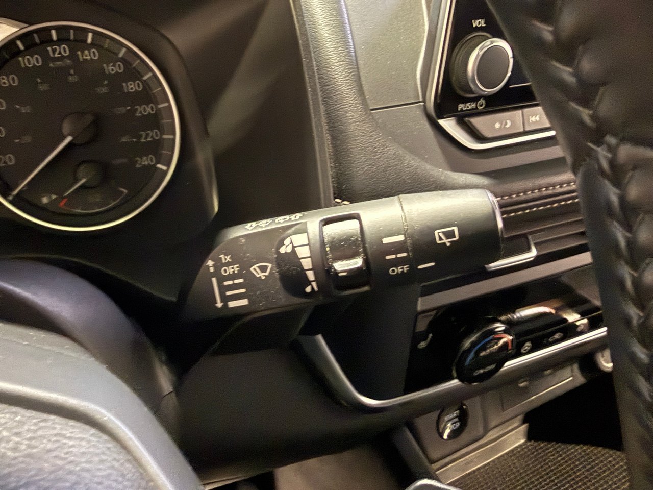 Nissan Rogue SV 2025-19
