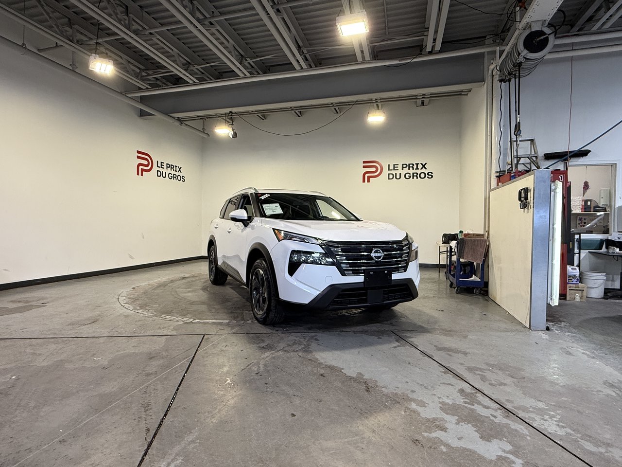 Nissan Rogue SV 2025-0