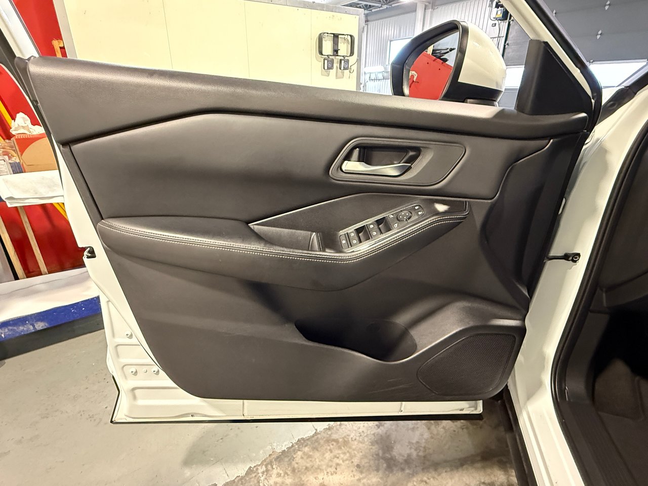 Nissan Rogue SV 2025-11