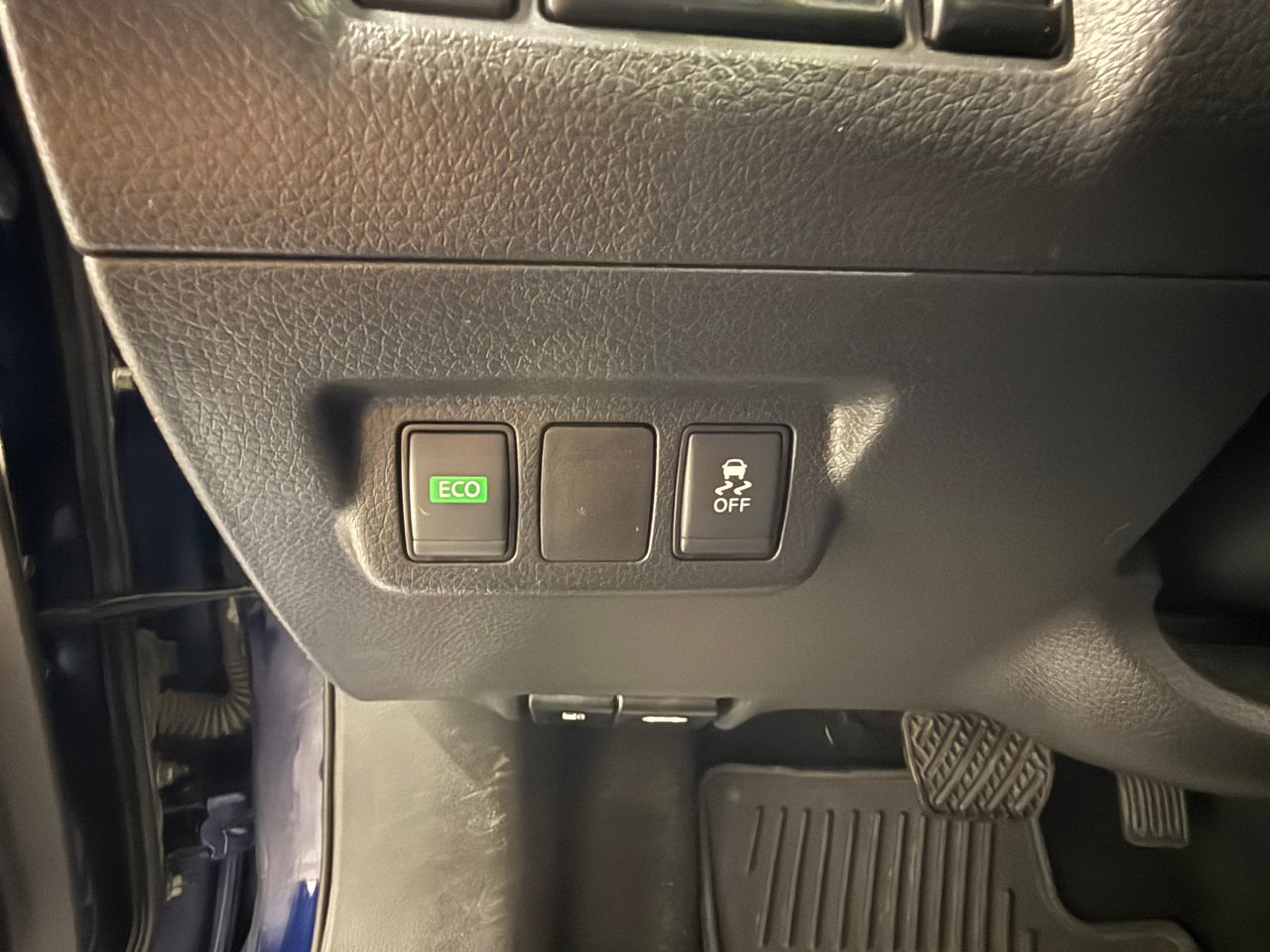 Nissan Sentra S 2019-12