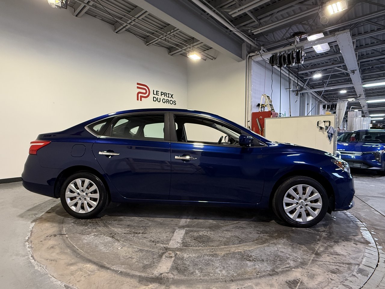 Nissan Sentra S 2019-1
