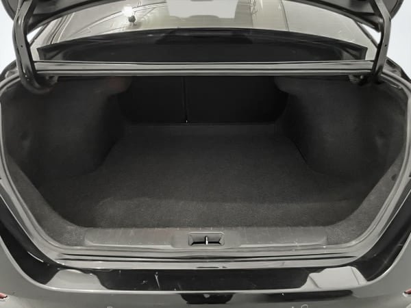 Nissan Sentra SV 2021-23