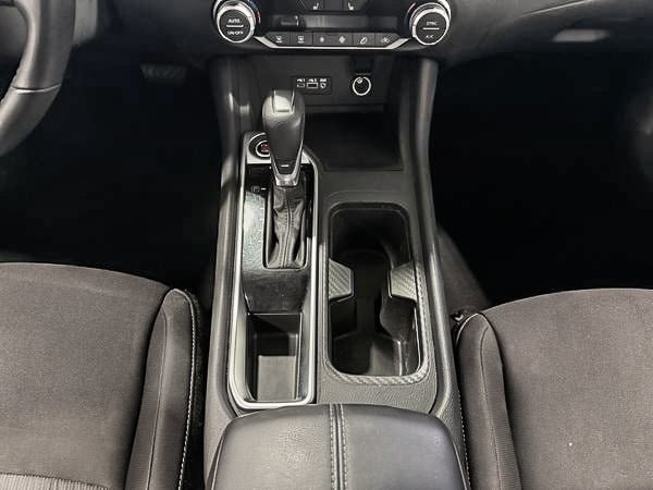 Nissan Sentra SV 2021-23