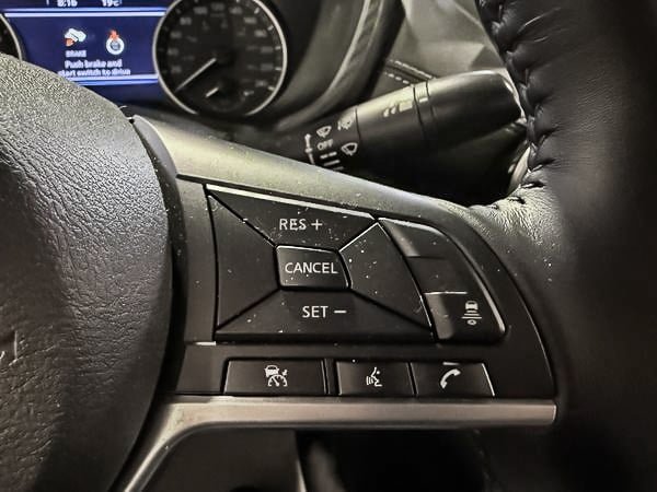 Nissan Sentra SV 2021-16