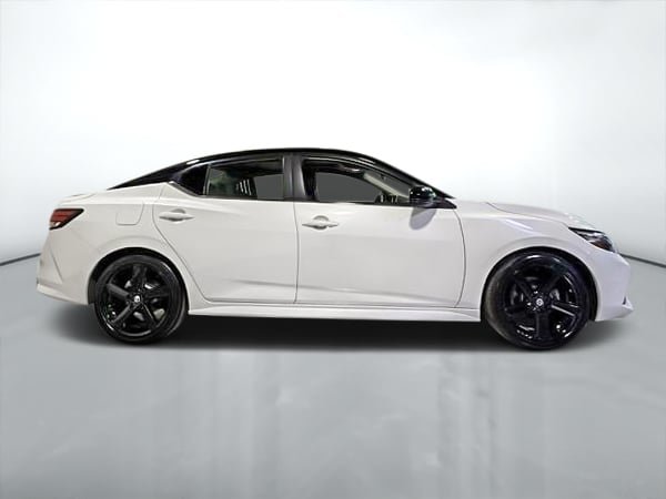2022 Nissan Sentra SR-1