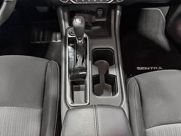 Nissan Sentra SV 2022-24