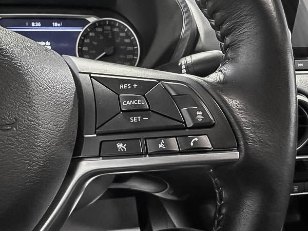 Nissan Sentra SV 2022-17