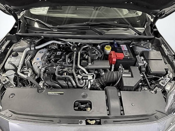 Nissan Sentra SV 2022-27