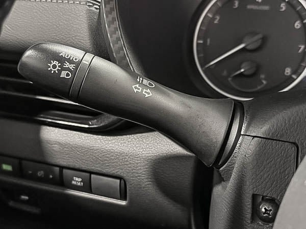 Nissan Sentra SV 2022-18