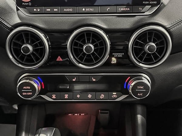 Nissan Sentra SV 2022-23