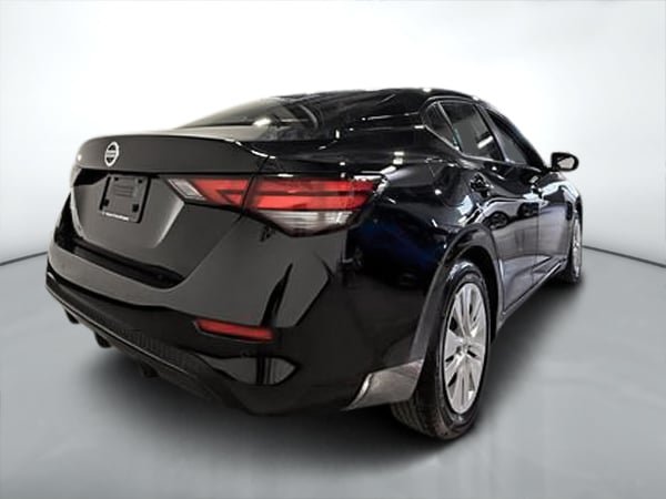 2022 Nissan Sentra S-2