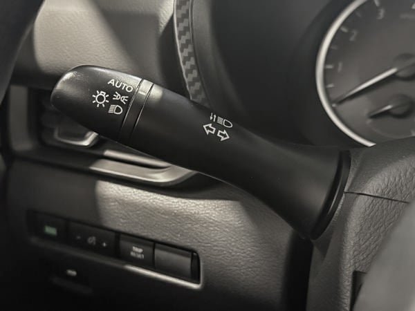 2022 Nissan Sentra S-17