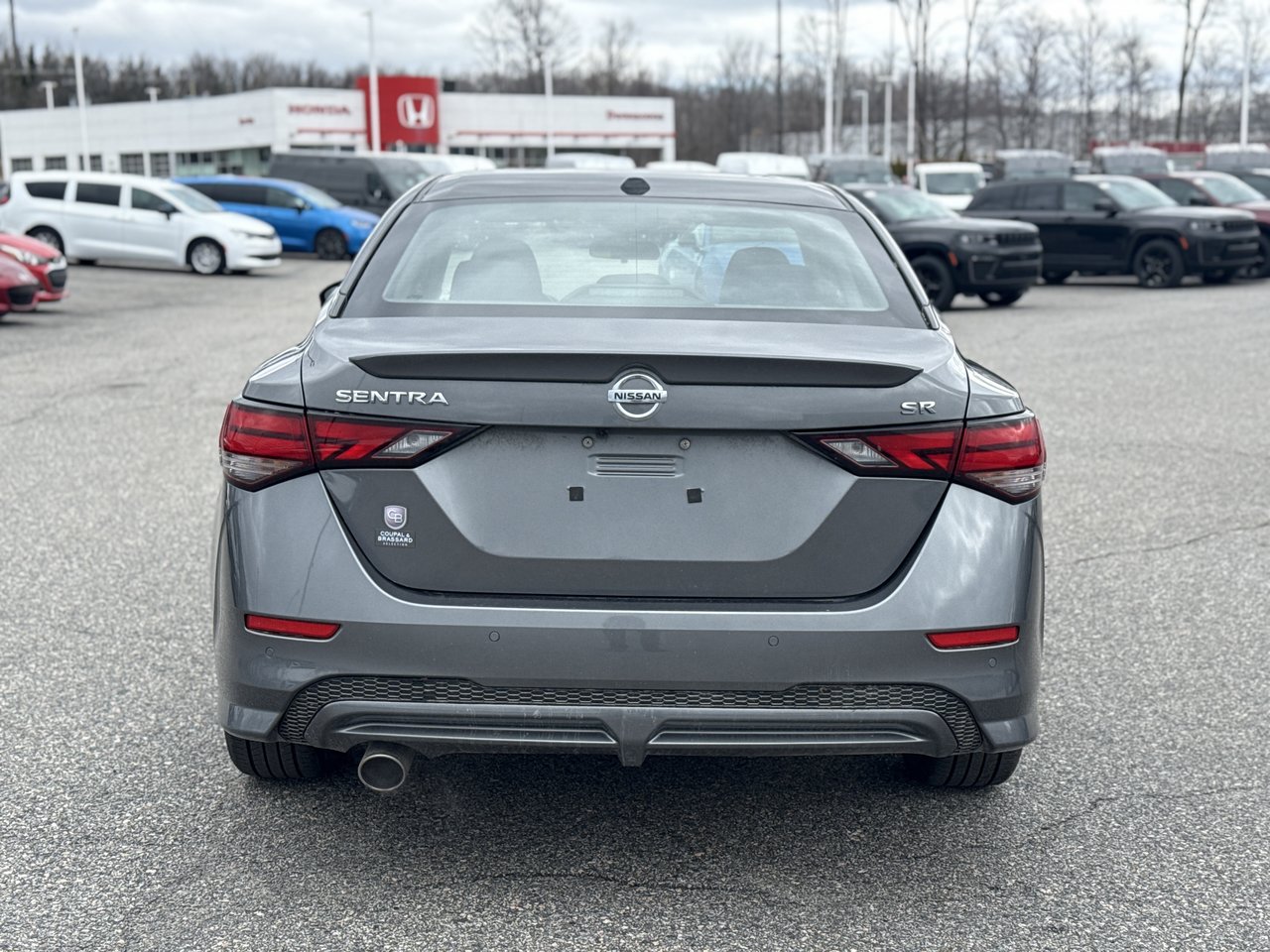 Nissan Sentra SR 2023-3