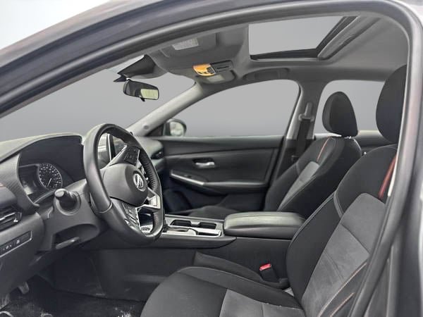 Nissan Sentra SR 2023-7