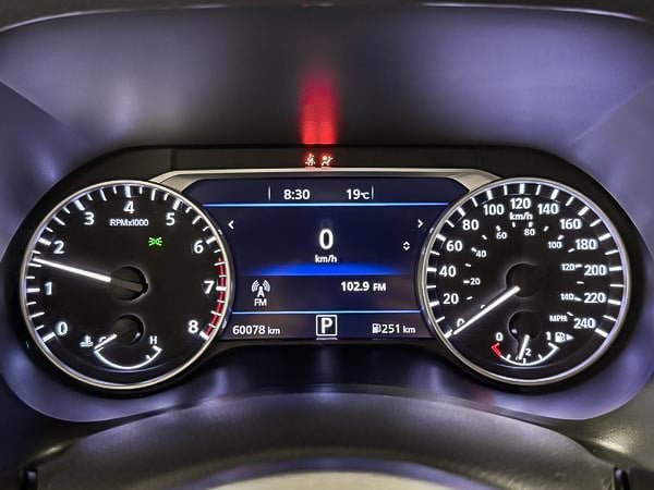Nissan Sentra SV 2023-20