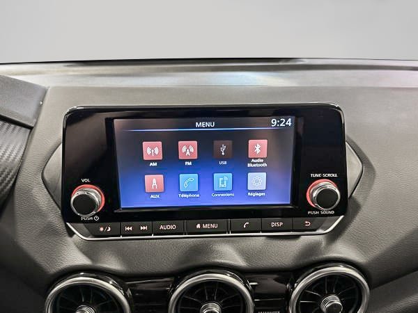 Nissan Sentra S 2023-20