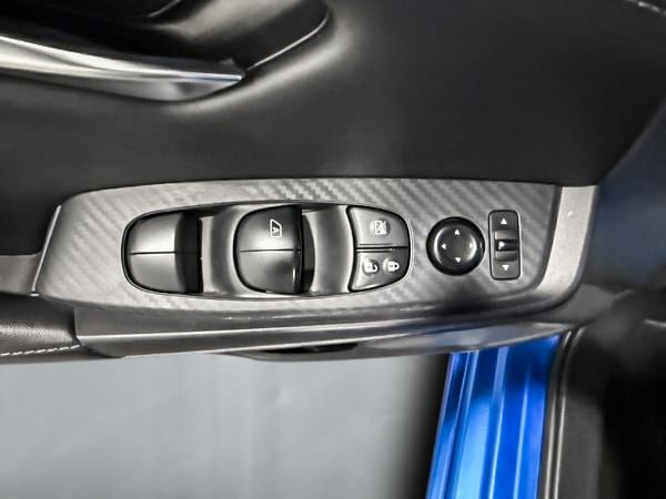 Nissan Sentra SV 2023-11
