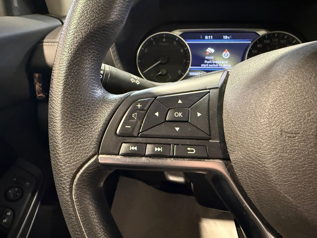 2023 Nissan Sentra SV-16