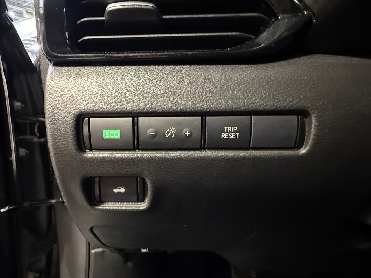 2023 Nissan Sentra SV-13