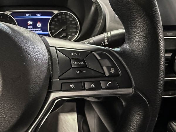 Nissan Sentra SV 2023-17